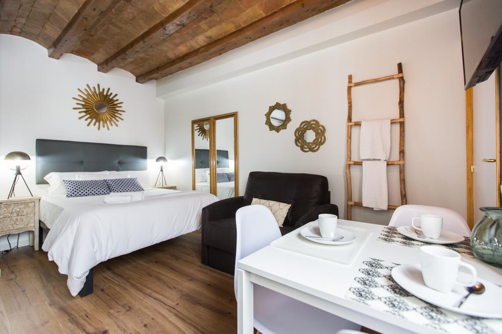 En Ferran By The Streets Apartment Barcelona